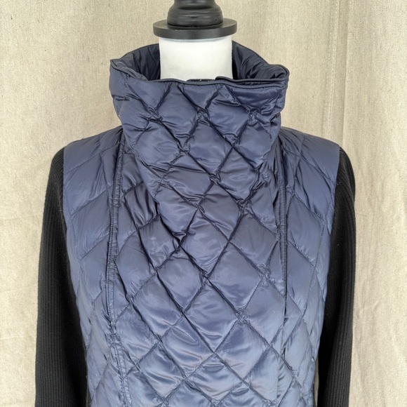 Calvin Klein Performance Premium Down Mock Neck Blue/Black Jacket Size M - Picture 2 of 10